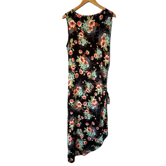 Flutter & Kick floral asymmetrical side rush maxi maternity dress Medium - Picture 2 of 4
